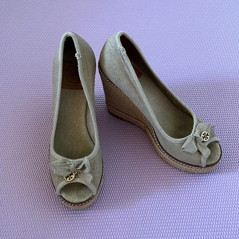 Wedges - Picture 1 of 7